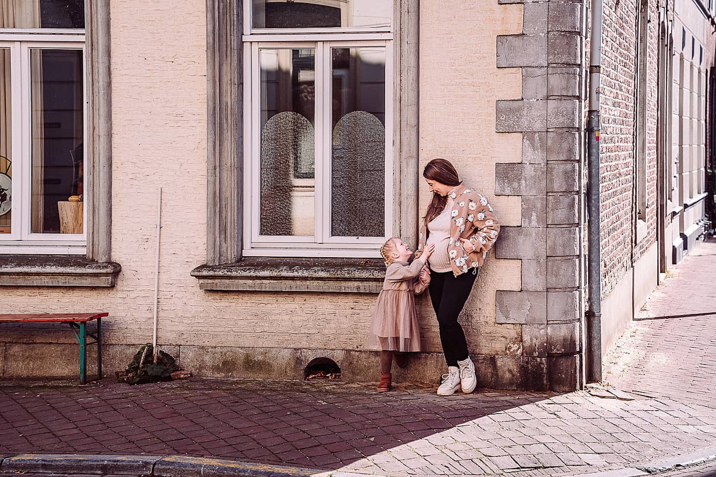zwangerschapsshoot-binnenstad-roermondjpg